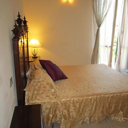 B&B Al Calcandola Sarzana Habitación foto