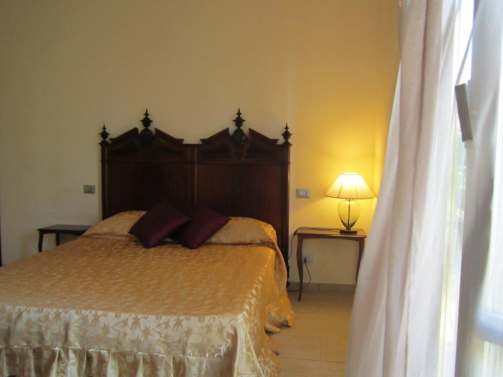 B&B Al Calcandola Sarzana Habitación foto