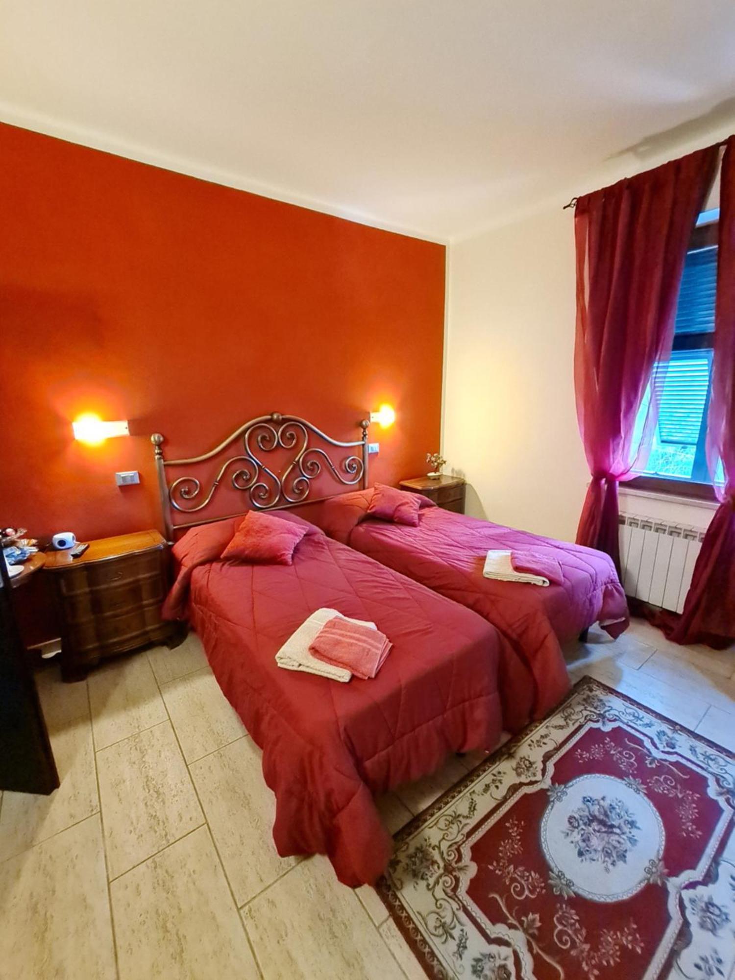 B&B Al Calcandola Sarzana Habitación foto